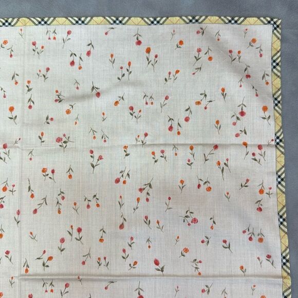 NWT Burberry Scarf - Picture 5 of 10